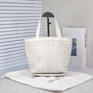 Bv Women Pre-Loved Bag Very Good Condition